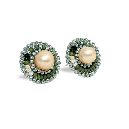 Sage Classic Freshwater Pearl Stud Earrings